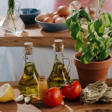 Zeytinyağı mı Tereyağı mı? Hangisi Daha Sağlıklı?